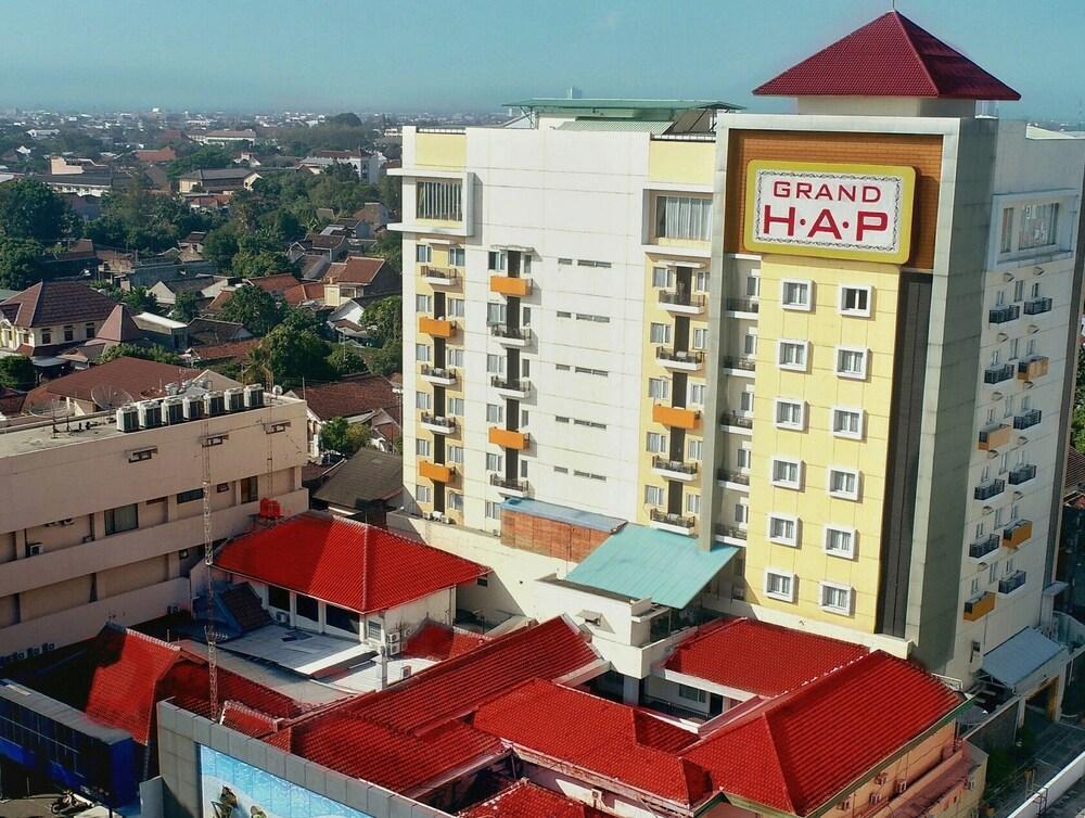 Hotel Grand Hap Solo Esterno foto