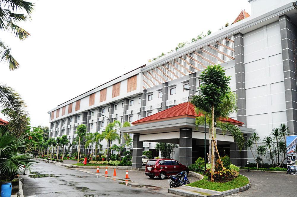 Hotel Grand Hap Solo Esterno foto