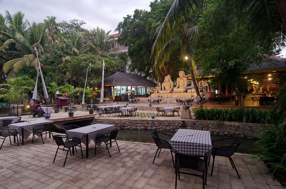 Hotel Grand Hap Solo Esterno foto