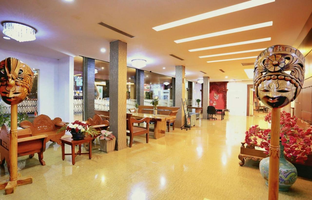Hotel Grand Hap Solo Esterno foto