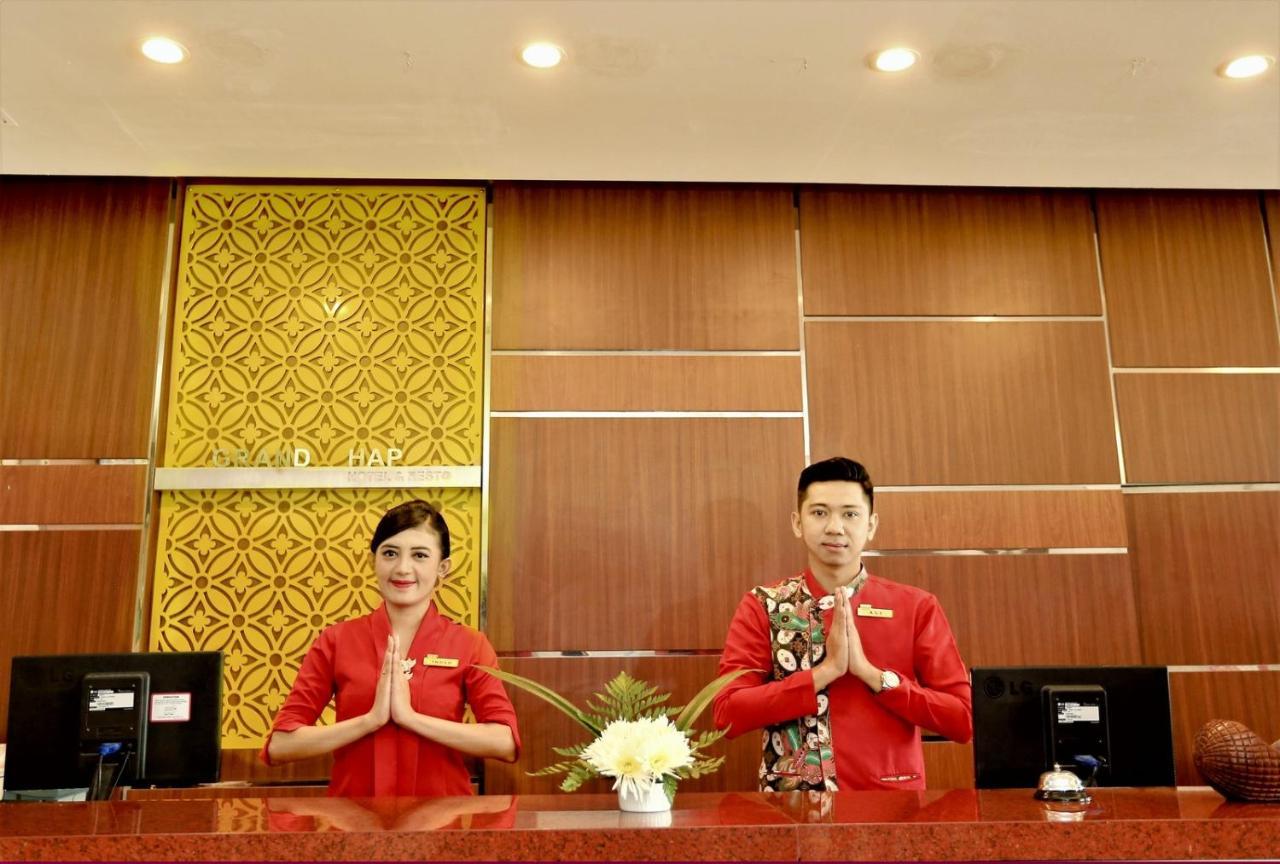 Hotel Grand Hap Solo Esterno foto